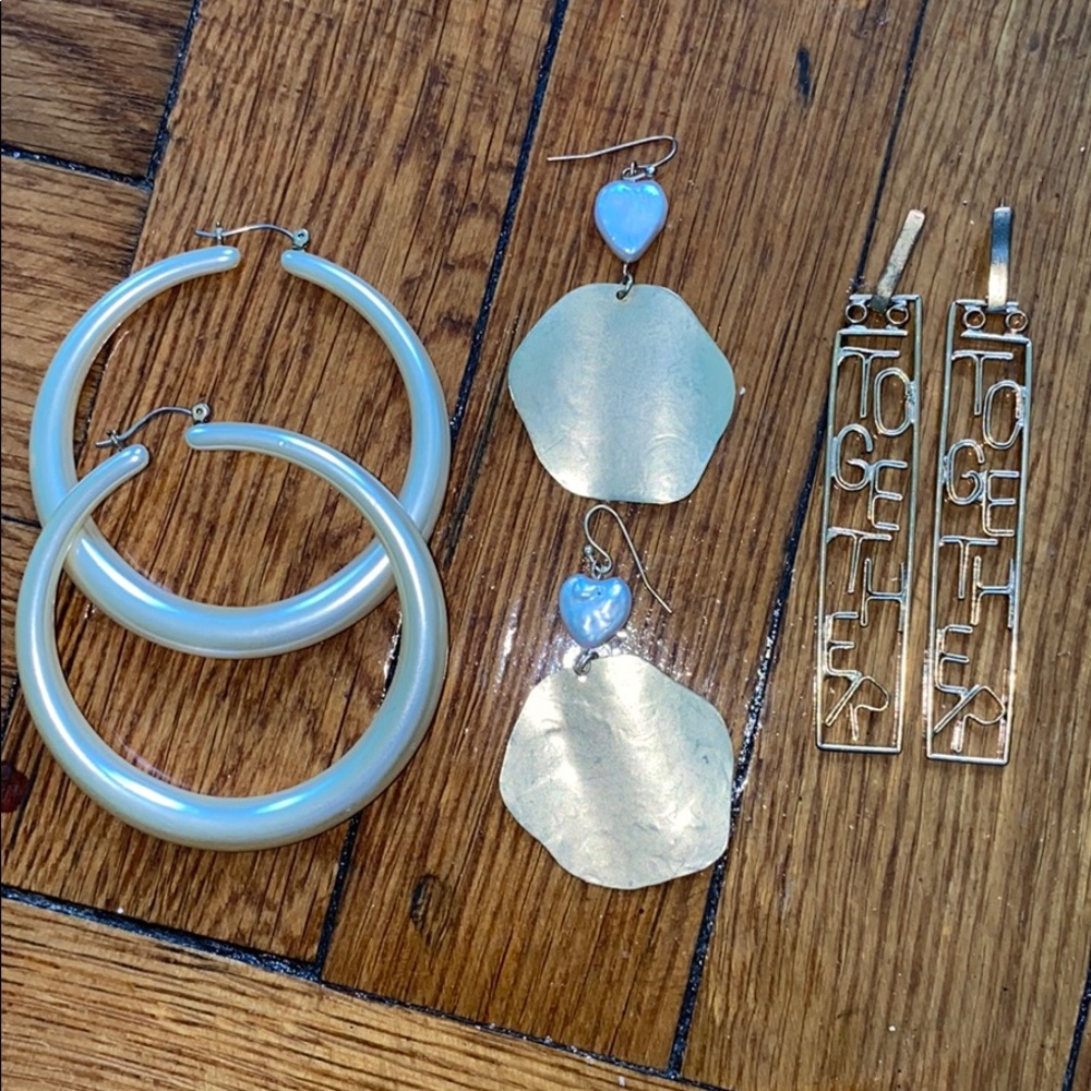 Bundle deal- earrings